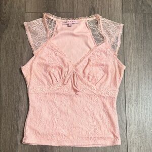 Baby Pink Lace Sleeveless Top